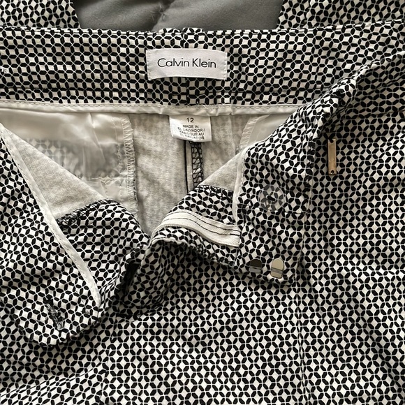 Black and white Calvin Klein work pant 12 - Picture 2 of 5